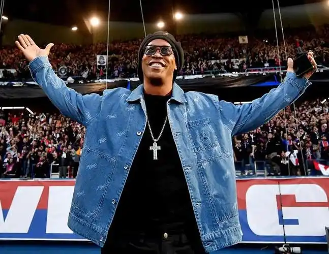 球篮球迷的 球篮球迷的